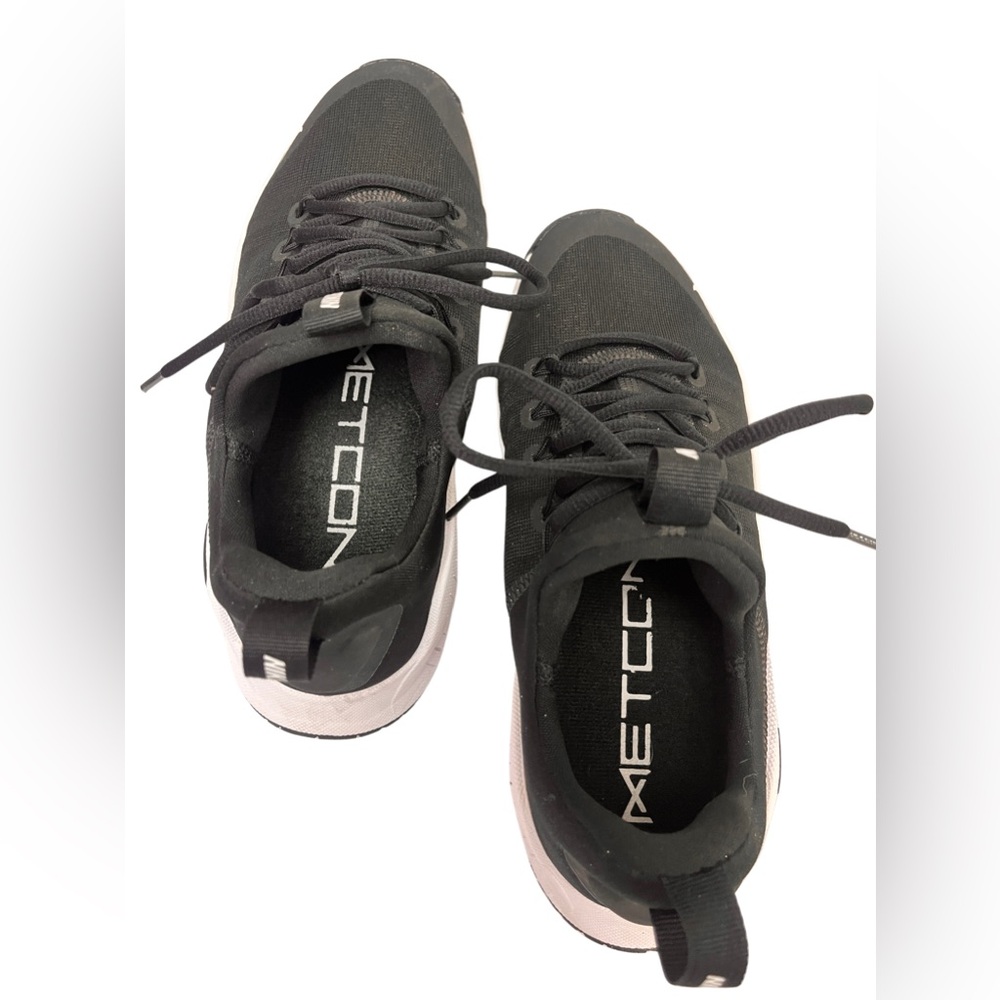 Nike Black and White Slip-On Training Sneakers / Nike Free Metcon 6 - NEW!! - Picture 4 of 12